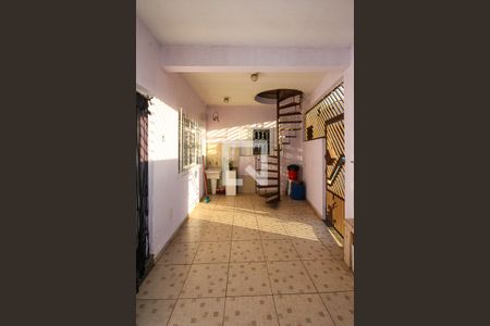 Casa à venda com 89m², 4 quartos e 1 vaga Casa à venda com 89m², 4 quartos e 1 vagaGaragem e Área de Serviço