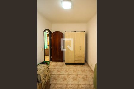 Casa à venda com 89m², 4 quartos e 1 vaga Casa à venda com 89m², 4 quartos e 1 vagaQuarto da casa 02