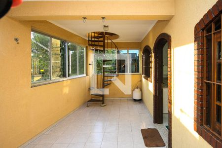 Casa à venda com 89m², 4 quartos e 1 vaga Casa à venda com 89m², 4 quartos e 1 vagaQuintal e Área de Serviço casa 02