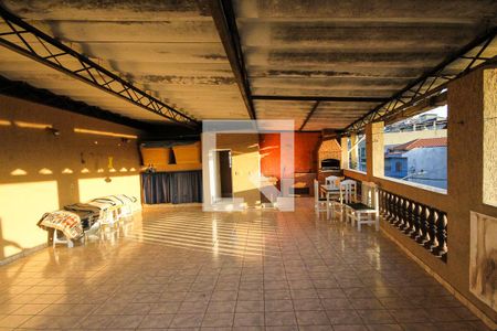 Casa à venda com 89m², 4 quartos e 1 vaga Casa à venda com 89m², 4 quartos e 1 vagaTerraço