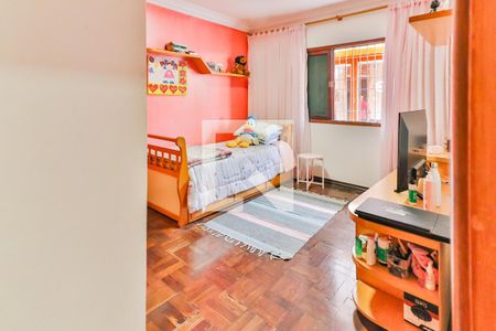 Casa à venda com 347m², 4 quartos e 6 vagasQuarto 4