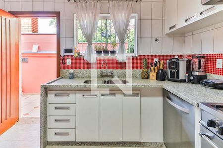 Casa à venda com 347m², 4 quartos e 6 vagasCopa Cozinha