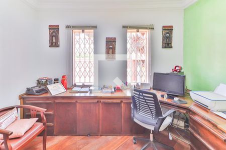 Escritório de casa à venda com 4 quartos, 347m² em Cidade São Francisco, São Paulo