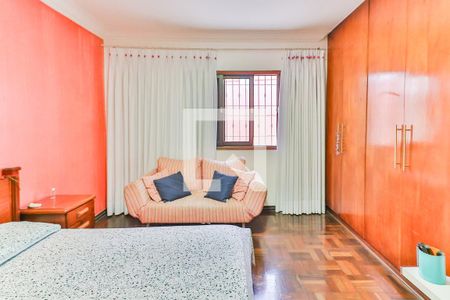 Casa à venda com 347m², 4 quartos e 6 vagasQuarto 3