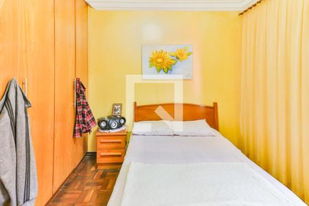 Casa à venda com 347m², 4 quartos e 6 vagasQuarto 2 - Suite