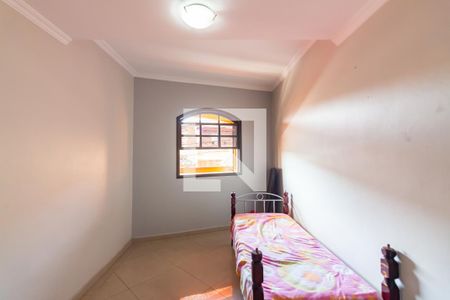 Casa à venda com 400m², 4 quartos e 5 vagas Casa à venda com 400m², 4 quartos e 5 vagasQuarto 2