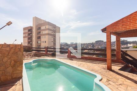 Casa à venda com 400m², 4 quartos e 5 vagas Casa à venda com 400m², 4 quartos e 5 vagasPiscina