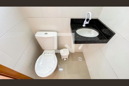 Apartamento à venda com 94m², 2 quartos e 1 vaga Apartamento à venda com 94m², 2 quartos e 1 vagaCobertura - Banheiro