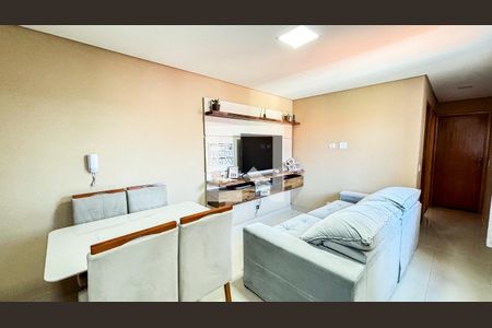 Apartamento à venda com 94m², 2 quartos e 1 vaga Apartamento à venda com 94m², 2 quartos e 1 vagaSala - Sala de Jantar - Cozinha