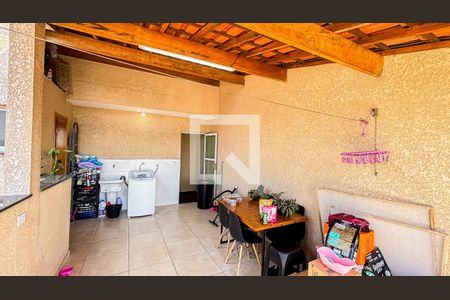 Apartamento à venda com 94m², 2 quartos e 1 vaga Apartamento à venda com 94m², 2 quartos e 1 vagaCobertura - Area de Serviço