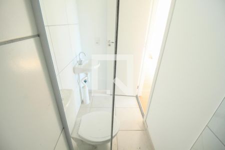 Apartamento à venda com 38m², 2 quartos e sem vagaBanheiro 