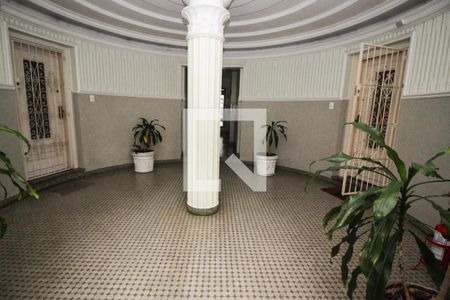 Apartamento à venda com 100m², 2 quartos e sem vagaHall de entrada