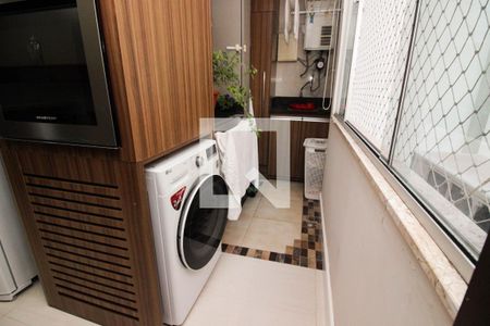 Apartamento à venda com 100m², 2 quartos e sem vagaÁrea de Serviço