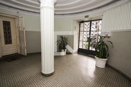 Apartamento à venda com 100m², 2 quartos e sem vagaHall de entrada