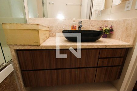 Apartamento à venda com 100m², 2 quartos e sem vagaBanheiro