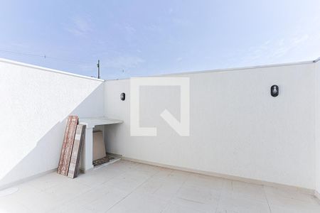 Casa à venda com 120m², 3 quartos e 2 vagas Casa à venda com 120m², 3 quartos e 2 vagasPátio