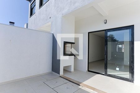 Casa à venda com 120m², 3 quartos e 2 vagas Casa à venda com 120m², 3 quartos e 2 vagasPátio