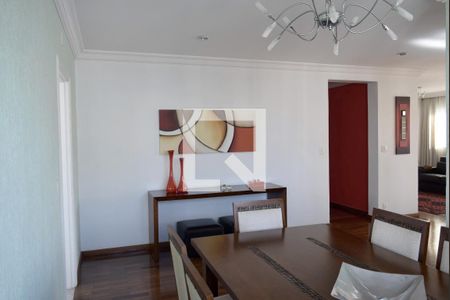 Apartamento à venda com 222m², 4 quartos e 2 vagasSala de jantar