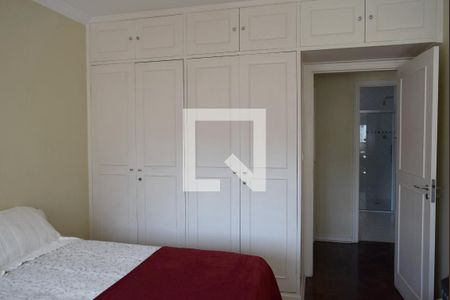 Apartamento à venda com 222m², 4 quartos e 2 vagasQuarto 1