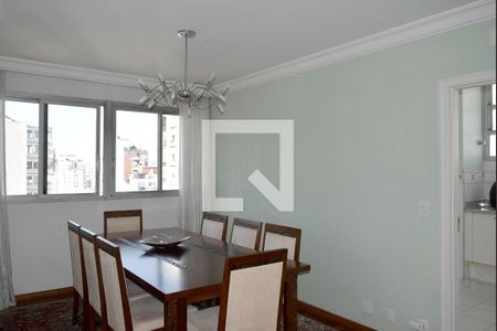 Apartamento à venda com 222m², 4 quartos e 2 vagasSala de jantar