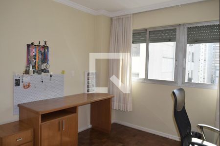 Apartamento à venda com 222m², 4 quartos e 2 vagasQuarto 2