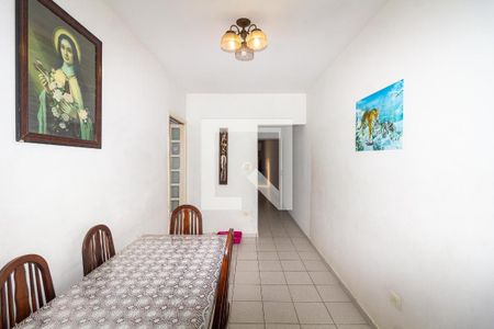 Casa à venda com 200m², 3 quartos e 3 vagas