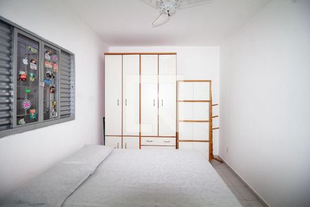 Casa à venda com 200m², 3 quartos e 3 vagas