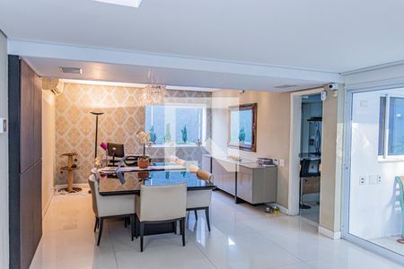 Casa à venda com 650m², 5 quartos e 6 vagasSala de Jantar