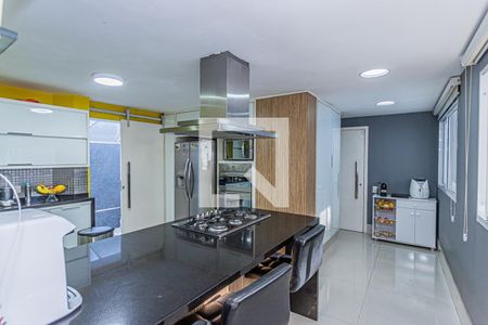 Casa à venda com 650m², 5 quartos e 6 vagasCozinha