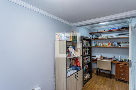 Casa à venda com 650m², 5 quartos e 6 vagasHome office