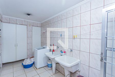 Casa à venda com 650m², 5 quartos e 6 vagasÁrea de Serviço