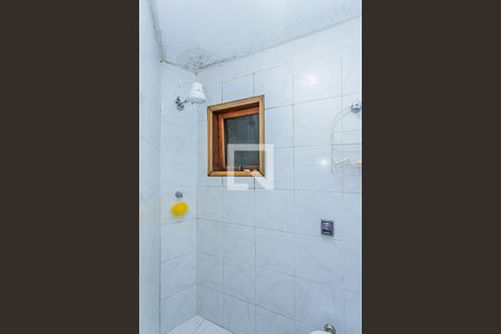 Casa à venda com 650m², 5 quartos e 6 vagasBanheiro de serviço