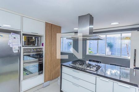 Casa à venda com 650m², 5 quartos e 6 vagasCozinha