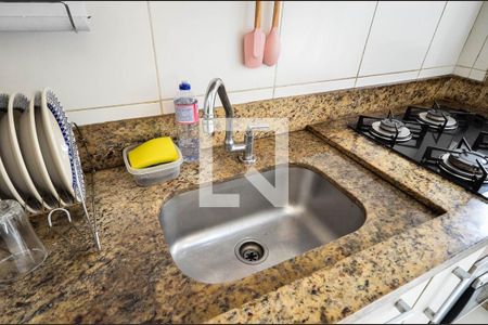 Apartamento à venda com 47m², 2 quartos e sem vagaCozinha e Área de Serviço