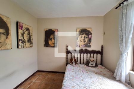 Casa de condomínio à venda com 250m², 4 quartos e 4 vagas Casa de condomínio à venda com 250m², 4 quartos e 4 vagasQuarto 3