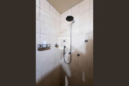 Casa de condomínio à venda com 250m², 4 quartos e 4 vagas Casa de condomínio à venda com 250m², 4 quartos e 4 vagasBanheiro da Suíte