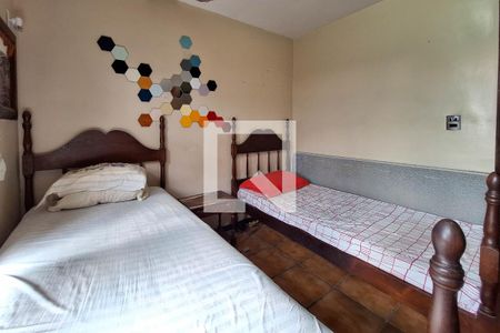 Casa de condomínio à venda com 250m², 4 quartos e 4 vagas Casa de condomínio à venda com 250m², 4 quartos e 4 vagasQuarto 2