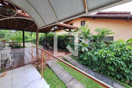 Casa de condomínio à venda com 250m², 4 quartos e 4 vagas Casa de condomínio à venda com 250m², 4 quartos e 4 vagasVista da Suíte
