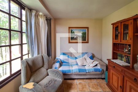 Casa de condomínio à venda com 250m², 4 quartos e 4 vagas Casa de condomínio à venda com 250m², 4 quartos e 4 vagasQuarto 1