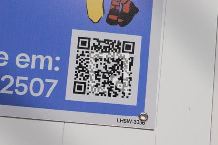 Casa à venda com 215m², 3 quartos e 2 vagasQR code