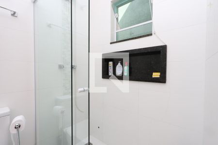 Casa à venda com 215m², 3 quartos e 2 vagasBanheiro da Suíte 2