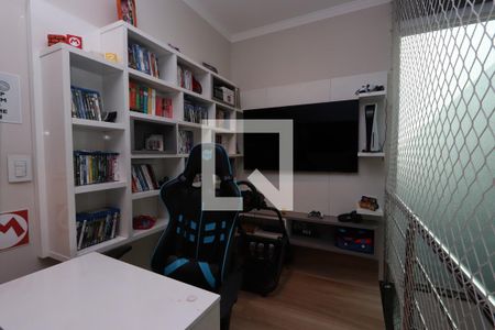 Casa à venda com 215m², 3 quartos e 2 vagasQuarto