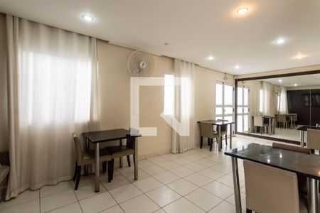 Apartamento para alugar com 70m², 2 quartos e 1 vagaÁrea comum - Salão de festas