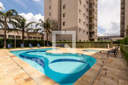 Apartamento para alugar com 70m², 2 quartos e 1 vagaÁrea comum - Piscina