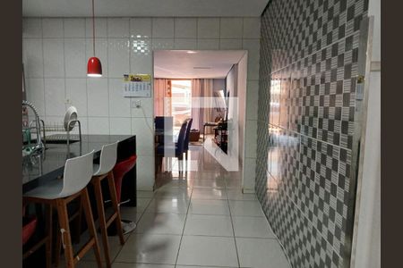 Casa à venda com 240m², 4 quartos e 2 vagasFoto 14