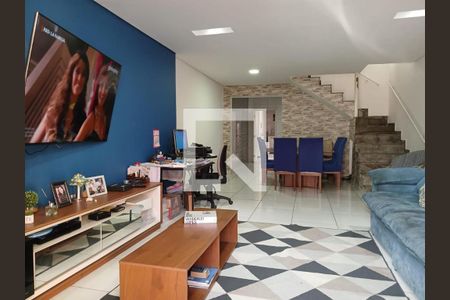 Casa à venda com 240m², 4 quartos e 2 vagasFoto 09