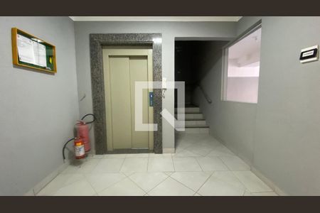Apartamento à venda com 56m², 2 quartos e 1 vagaElevador
