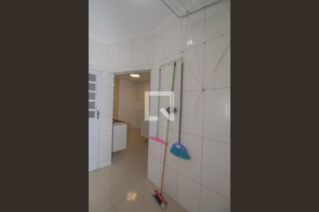 Casa à venda com 111m², 3 quartos e 2 vagasÁrea de Serviço