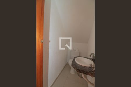 Casa à venda com 111m², 3 quartos e 2 vagasLavabo