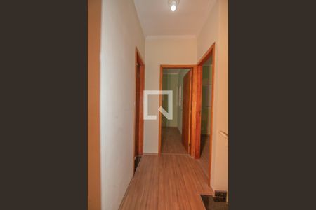 Casa à venda com 111m², 3 quartos e 2 vagasCorredor